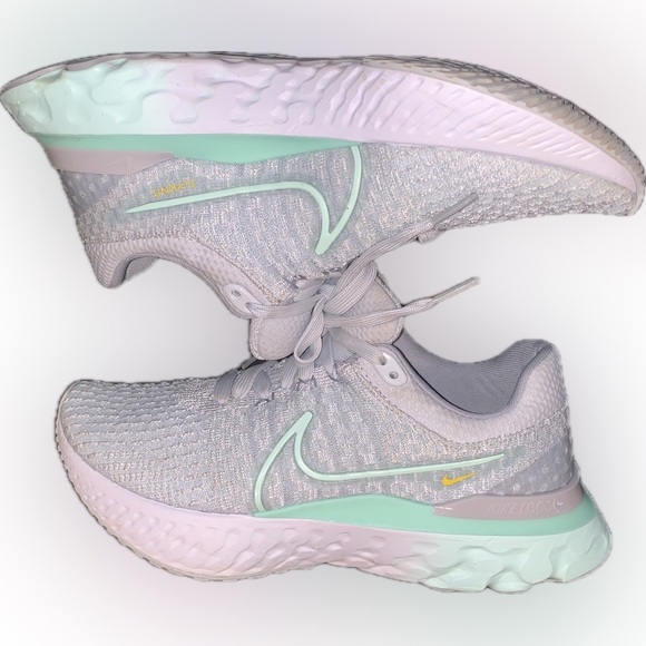 Nike FlyKnit 3 React Infinity Run Street Running Shoes Mint Pure Platinum Foam 7 - Picture 4 of 12